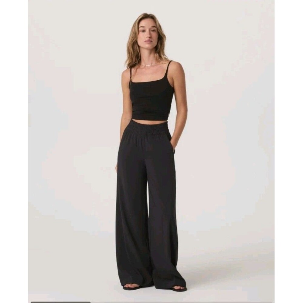 Vuori Villa Wide Leg Pant Trouser Womens Sz S Black Lightweight Stretch VW4047-L
